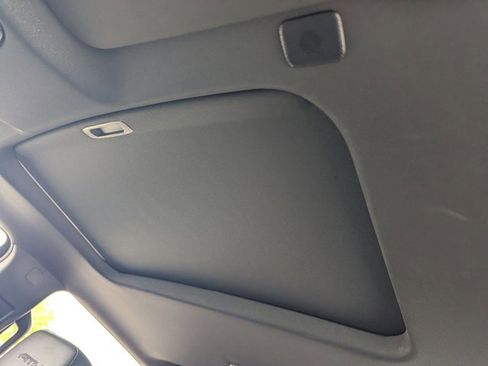 Used 2024 GMC Sierra 1500 AT4 w/ Technology Package image 13