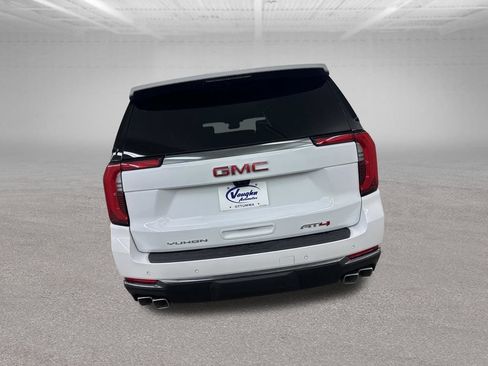 New 2026 GMC Yukon AT4 w/ AT4 Premium Plus Package AWD/4WD image 10