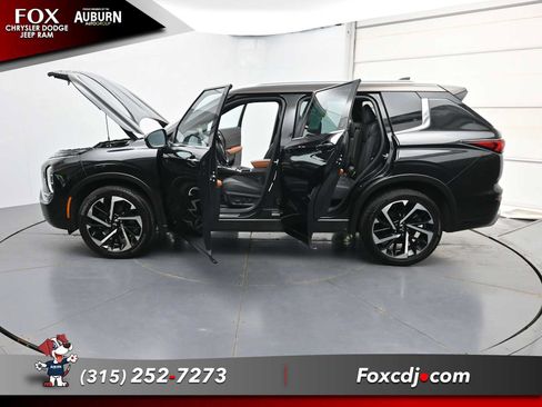 Used 2023 Mitsubishi Outlander SEL 40th Anniversary AWD/4WD image 38