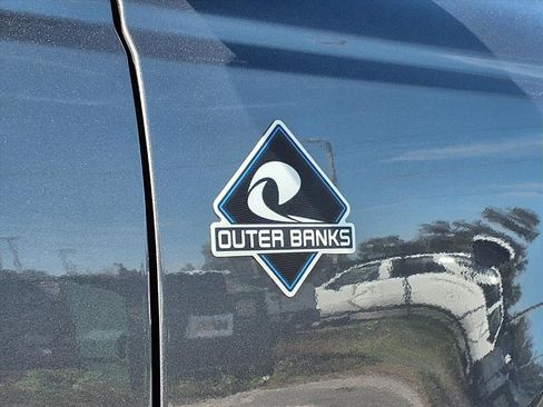 Used 2022 Ford Bronco Outer Banks image 11