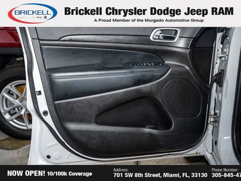 Used 2020 Jeep Grand Cherokee Altitude image 11