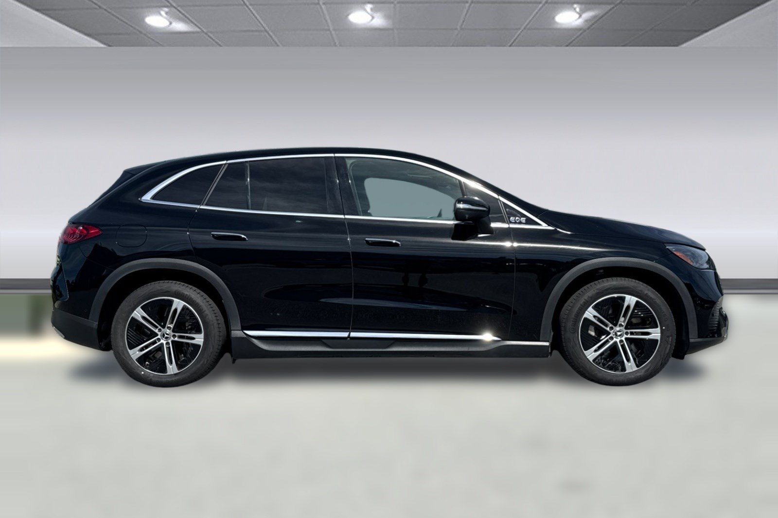 Certified 2023 Mercedes-Benz EQE 350+ 4MATIC SUV image 8