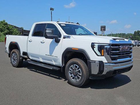 New 2025 GMC Sierra 2500 SLE image 1