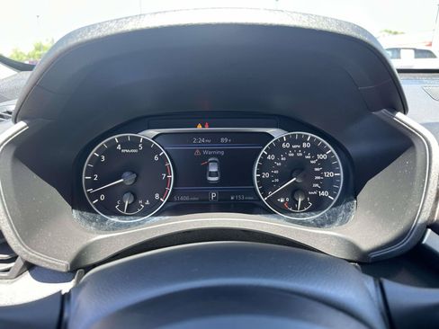 Used 2024 Nissan Altima 2.5 SV FWD image 15