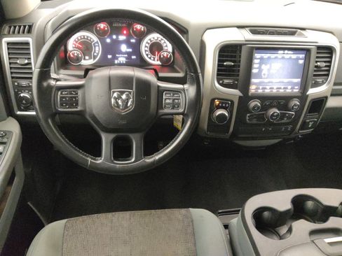 Used 2019 RAM 1500 Big Horn RWD image 22