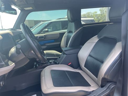 Used 2022 Ford Bronco Wildtrak AWD/4WD image 10