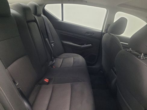 Used 2023 Nissan Altima 2.5 SV w/ SV Premium Package FWD image 19
