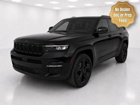 Used 2022 Jeep Grand Cherokee L Limited w/ Luxury Tech Group II AWD/4WD image 3