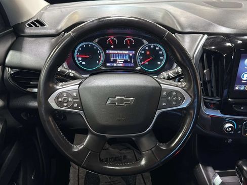 Used 2021 Chevrolet Traverse RS w/ LPO, Floor Liner Package AWD/4WD image 17
