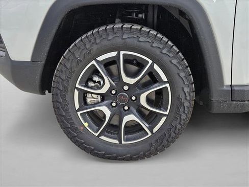 New 2026 Jeep Compass Trailhawk AWD/4WD image 10