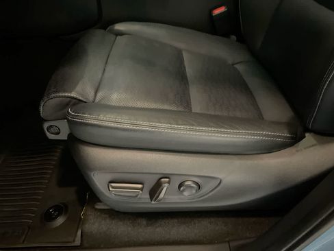 Used 2024 Toyota Land Cruiser w/ Premium Package image 12