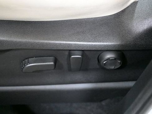 Used 2023 Subaru Ascent Limited AWD/4WD image 49