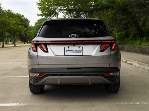 Used 2024 Hyundai Tucson Limited AWD/4WD image 8
