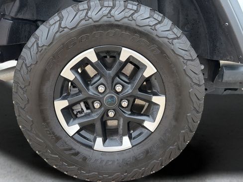 Used 2024 Jeep Wrangler Unlimited Rubicon 4xe AWD/4WD image 13