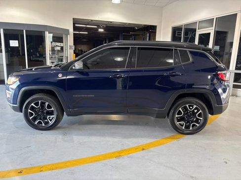 Used 2021 Jeep Compass Trailhawk AWD/4WD image 3