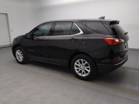 Used 2020 Chevrolet Equinox LT w/ Driver Convenience Package image 3