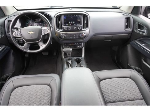 Used 2021 Chevrolet Colorado Z71 w/ Safety Package image 2
