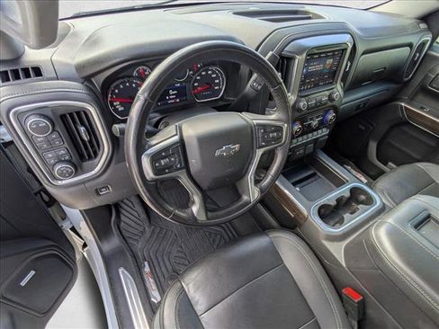 Used 2021 Chevrolet Silverado 1500 LT Trail Boss w/ Convenience Package II image 10