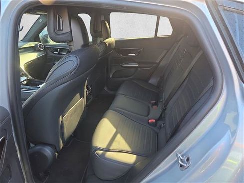 Used 2024 Mercedes-Benz GLC 300 4MATIC image 14