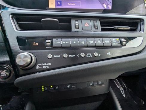 Used 2024 Lexus ES 350 w/ Premium Package image 9