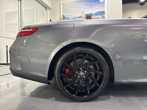 Used 2018 Mercedes-Benz E 400 4MATIC Cabriolet image 95