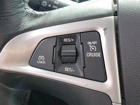 Used 2017 Chevrolet Equinox LT w/ Convenience Package image 21