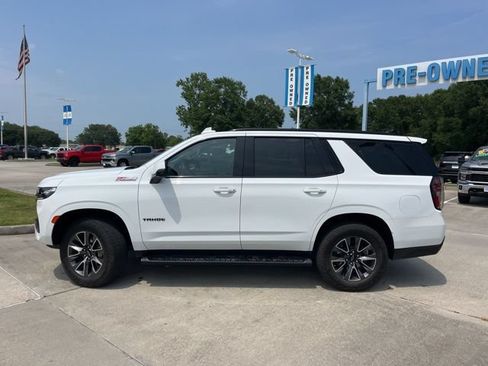 Used 2023 Chevrolet Tahoe Z71 w/ Z71 Off-Road Package AWD/4WD image 4