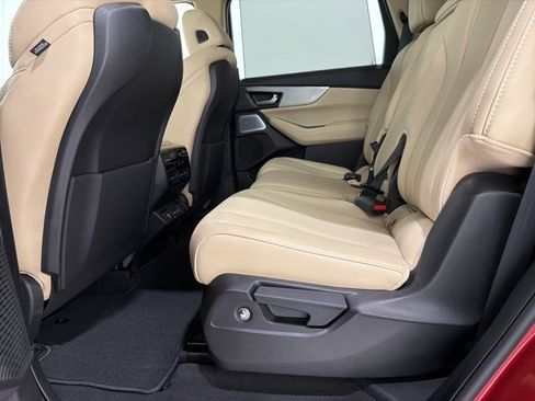 Certified 2025 Acura MDX w/ Technology Package image 17