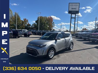 Used 2024 Kia Soul LX w/ Option Group 015