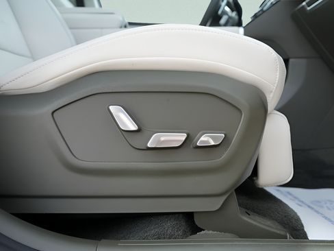 Certified 2025 Hyundai Santa Fe Calligraphy AWD/4WD image 17