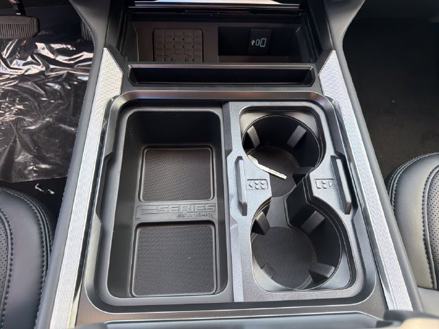 New 2026 Ford F450 Platinum AWD/4WD image 32
