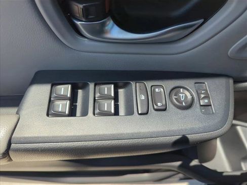 Used 2025 Honda Pilot EX-L image 26