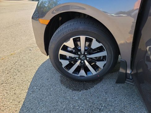 New 2026 Honda Odyssey EX-L image 29