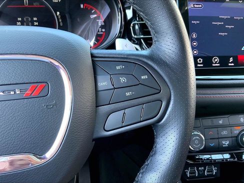 Used 2025 Dodge Durango GT AWD/4WD image 18