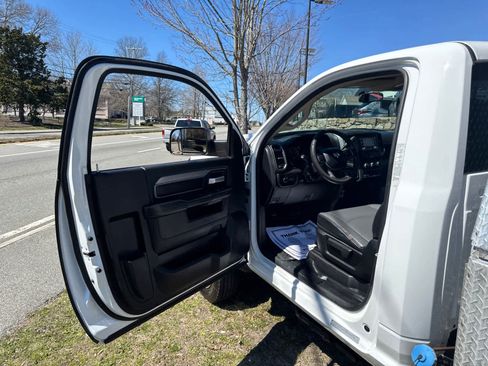 Used 2019 RAM 5500 Tradesman w/ Ambulance Prep Group AWD/4WD image 11