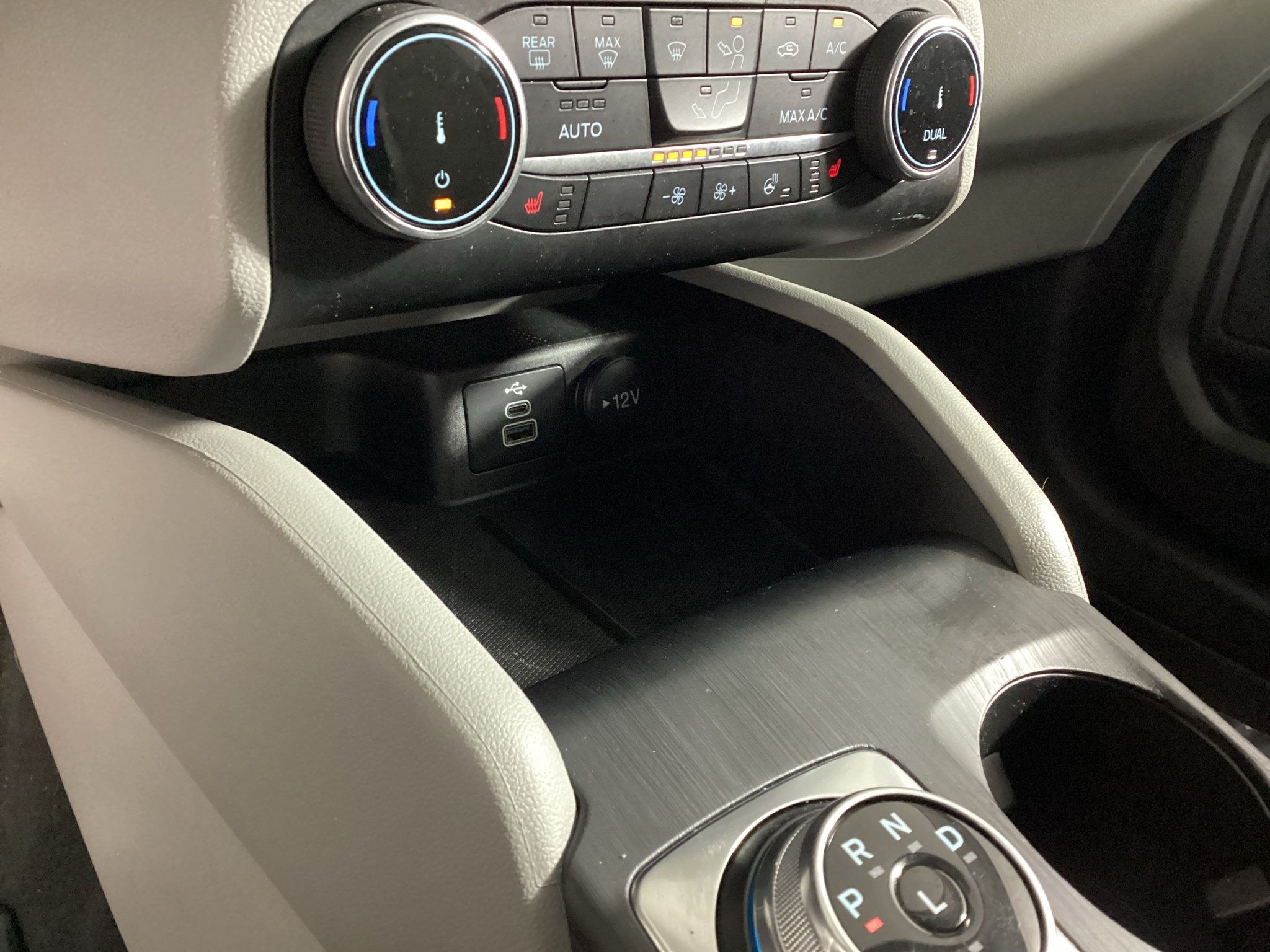 Used 2024 Ford Escape Active AWD/4WD image 23