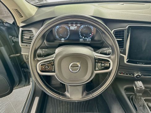 Used 2020 Volvo XC90 T5 Momentum AWD/4WD image 14