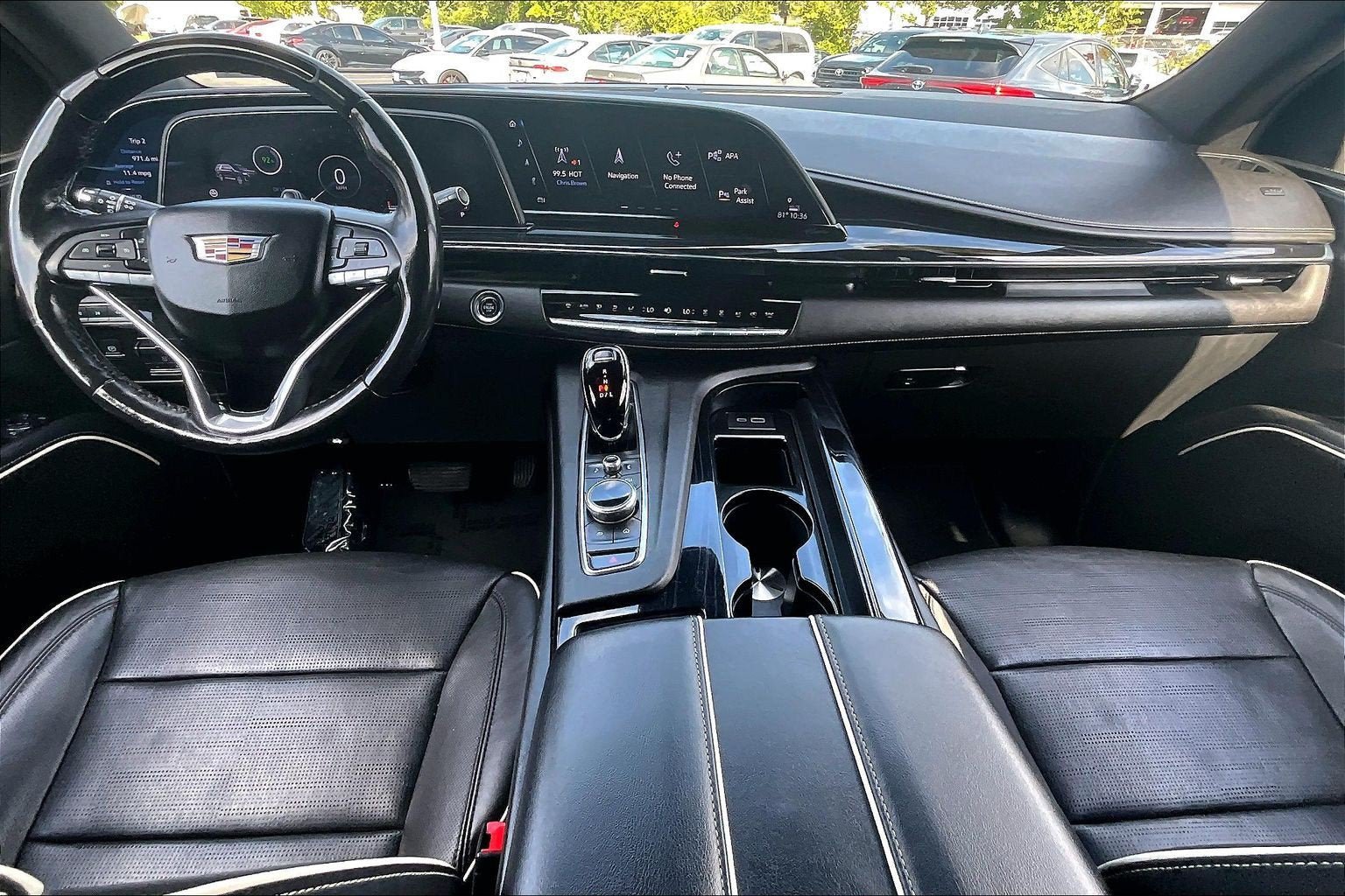 Used 2023 Cadillac Escalade Sport AWD/4WD image 13