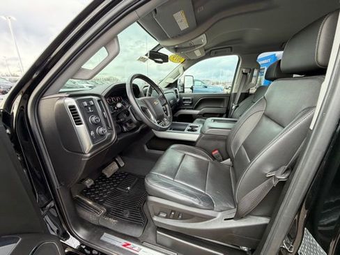 Used 2019 Chevrolet Silverado 3500 LTZ w/ Duramax Plus Package image 17