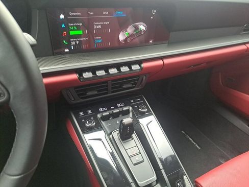 Certified 2025 Porsche 911 Targa 4 GTS image 27