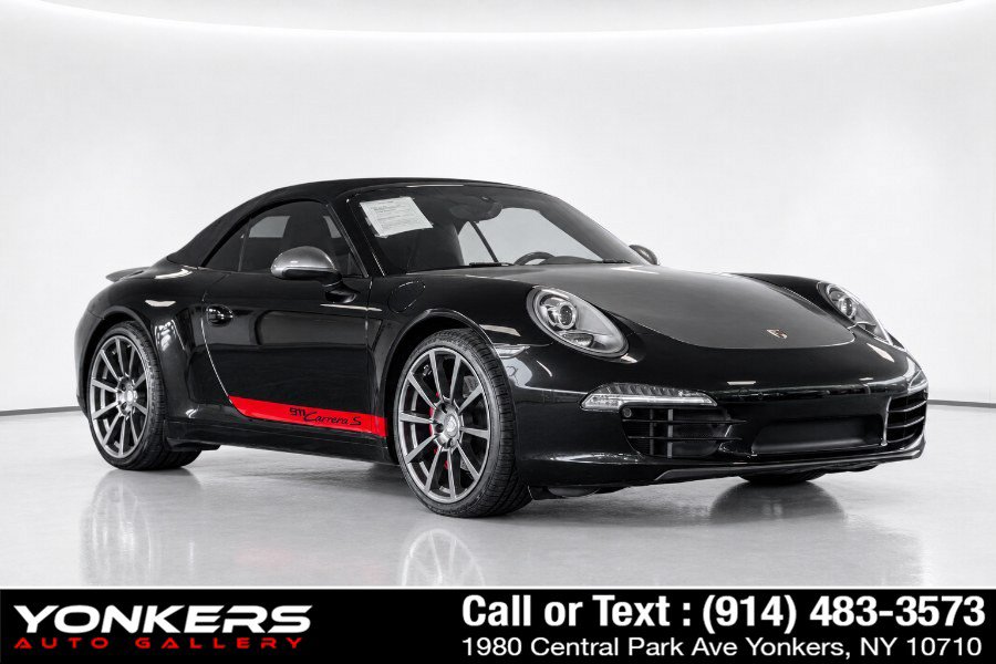 Used 2015 Porsche 911 Carrera S RWD image 5