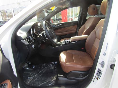 Used 2019 Mercedes-Benz GLE 43 AMG 4MATIC Coupe image 17