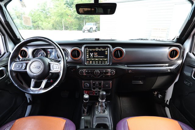Used 2022 Jeep Gladiator Mojave w/ Cold Weather Group AWD/4WD image 29