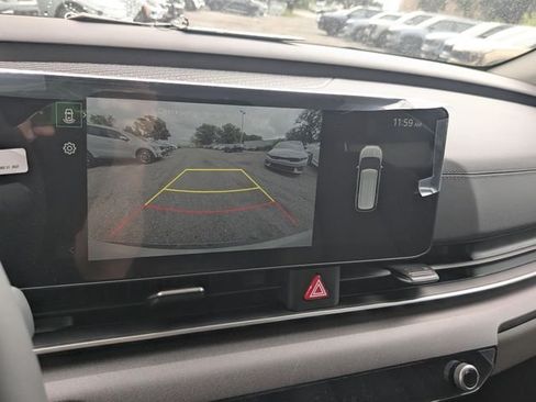 New 2027 Kia Carnival EX FWD image 23