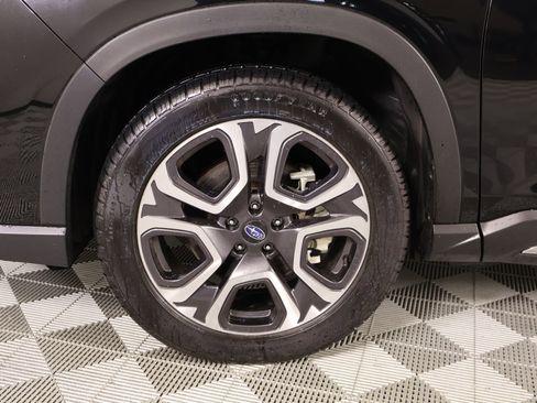 Used 2023 Subaru Ascent Limited AWD/4WD image 18