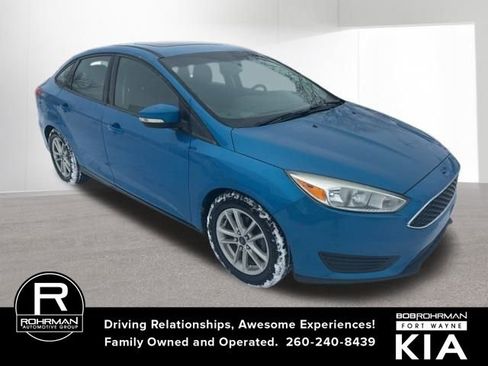 Used 2015 Ford Focus SE image 9
