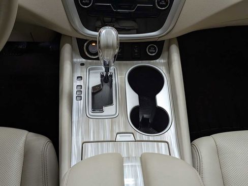 Used 2017 Nissan Murano SL image 19