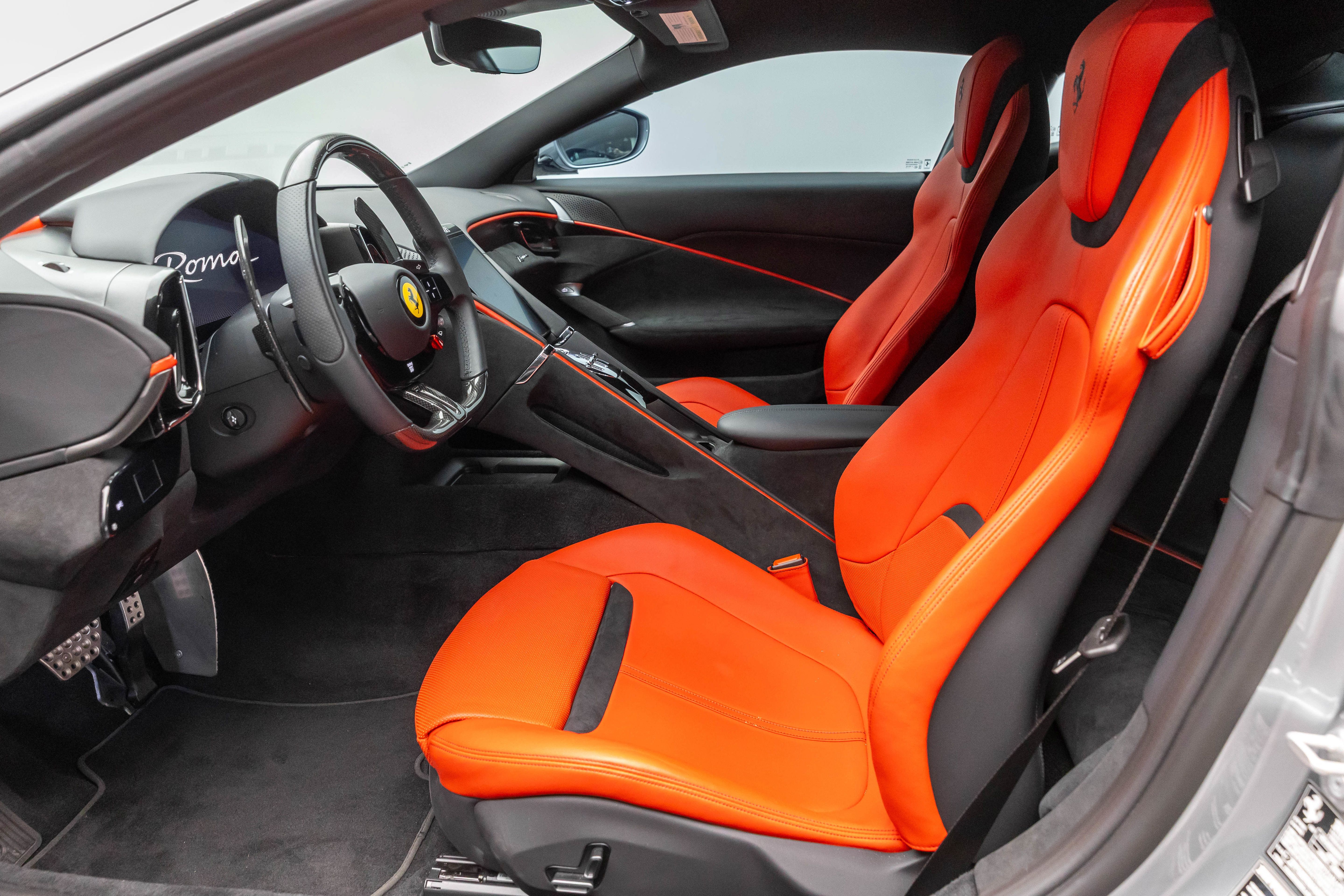 Certified 2024 Ferrari Roma RWD image 5