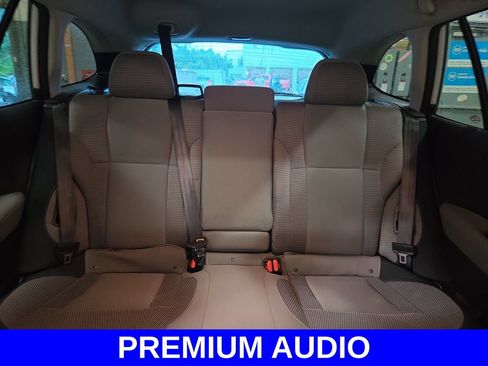 Used 2022 Subaru Outback Premium AWD/4WD image 13