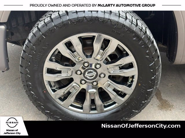 Used 2017 Nissan Titan Platinum Reserve AWD/4WD image 13